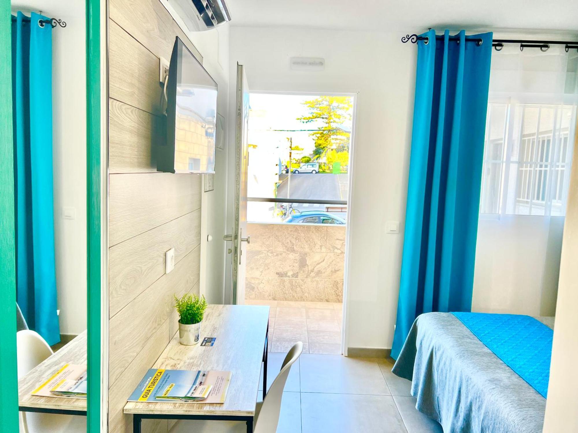 Dori Rooms Hostal Tarifa Exterior foto
